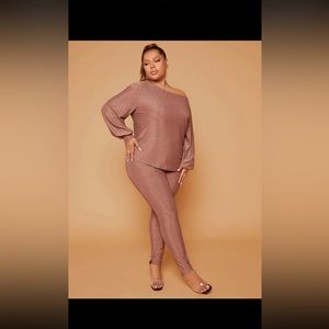 2 piece off shoulder outfit